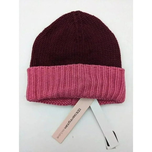 AQUA Women's Pink Beanie - 100% Bloomingdale's Exclusive NWT - Picture 1 of 3